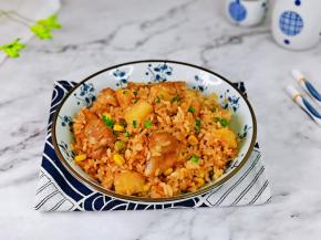 盛出撒上葱花，即可食用。