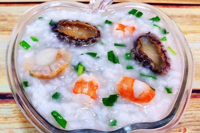 鲍鱼海鲜粥