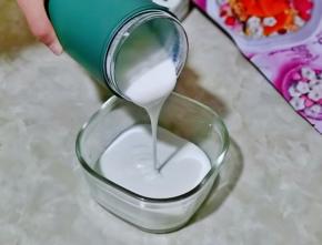 酸奶做好啦，香浓拉丝，冷藏后口感更好。