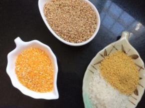 准备好所有食材。