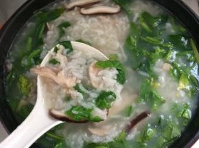 搅匀再煮1分钟，关火即可。