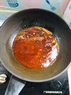 加入适量的水烧开！