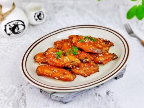 小朋友大朋友都喜欢的鸡翅。