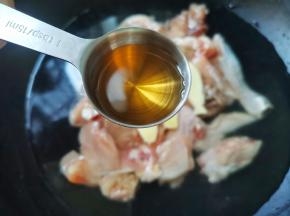 加一勺料酒，