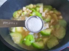 一小勺盐煮一分钟，