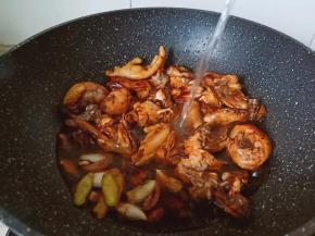 加适量的开水。