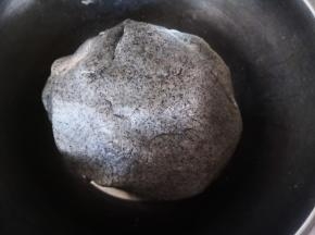 揉成团，放冰箱冷藏超过2小时