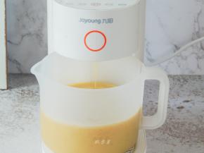 大约二十多分钟，制浆完成。