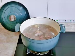 开煤气大火烧开煮2分钟。