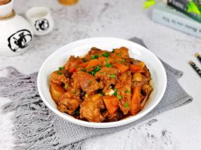 首次尝试自己在家做大盘鸡。