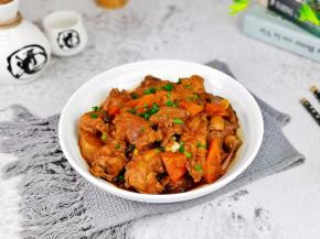 大盘鸡～下饭神器。