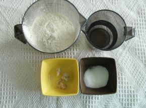 步骤1、准备中种材料。