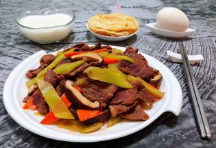 和葱油饼、牛奶、鹅蛋一起搭配就是标配的营养早餐