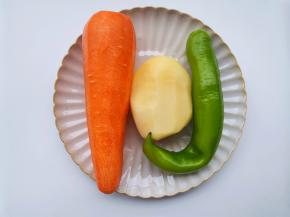 准备好所有食材。