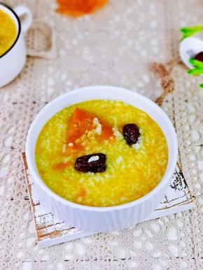 天气渐凉，清晨一碗红枣南瓜粥，暖心又暖胃。