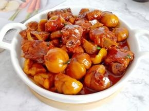 鸡肉鲜嫩美味。