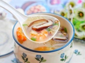 巨鲜美。