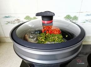 水开上汽后蒸10分钟左右【具体时间看鱼头的大小来决定】