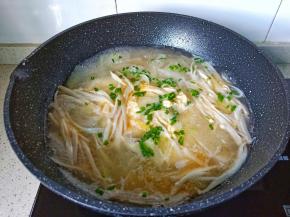 撒点葱花就可以关火了！