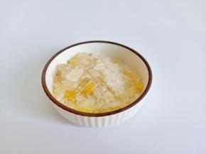 冰糖的量可根据个人的口味来增加甜度。