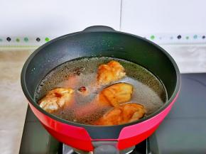 加入纯净水，适当多一些。