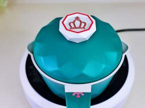 盖上盖子烧开煮3分钟。