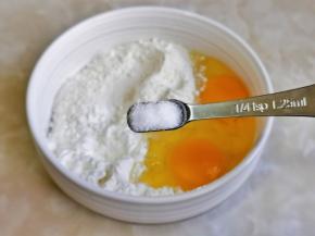 按个人口味加入盐。