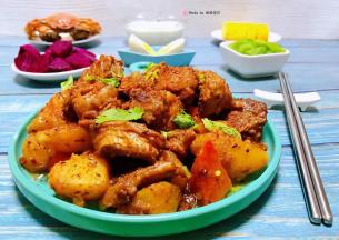 红烧羊肉添加适量的烧烤料别有一番滋味家人超级喜欢这个味道噢