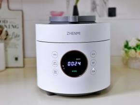 按功能键，选择煲汤即可。