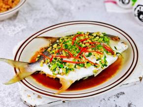 秋季滋补，适当多吃一些鱼呦，好吃不胖又营养。