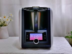 启动米博烹饪机自动时间30分钟，就不用管啦！结束后会有提示，取出里脊肉，把主锅清洗干净。