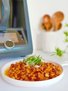 有了米博烹饪机，做菜小白也可以按照机器一步步来操作，完全可以成为大餐的节奏感！