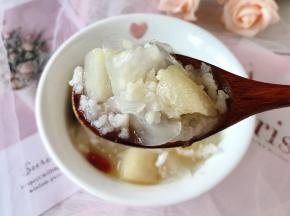 软糯香甜，入口软绵，雪梨比生的好吃多啦！