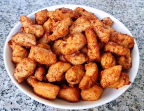 炸好的鸡胸脯肉看着就好有食欲