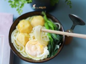 如果没有鸡肉丸也可以放香肠一样很好吃