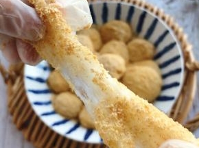 可以拉丝的糍粑哦！