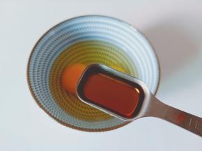 加料酒半勺去腥。