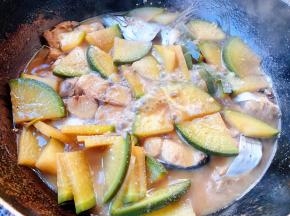 炖至萝卜片变色微软放入盐改中小火炖