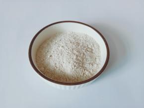 这里是一小包盐焗粉的量，咸淡刚刚好。