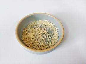 芝麻准备10克。