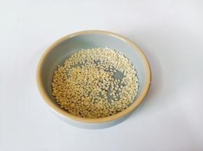 芝麻准备10克。