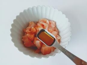 加料酒一勺去腥增香。