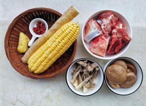 准备好所有食材。