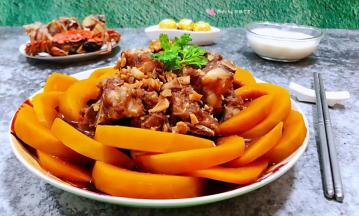 南瓜和排骨都是营养极其丰富经常食用对身体有益