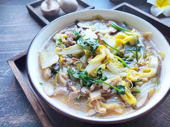 香菇瘦肉烩娃娃菜