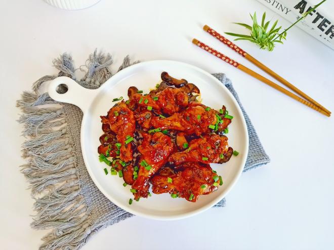 香菇焖鸡腿