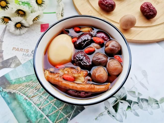 当归鸡蛋红糖水