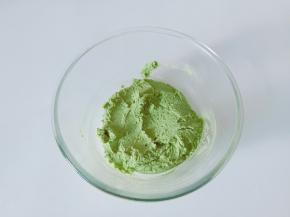 用打蛋器将粉类搅拌均匀即可。