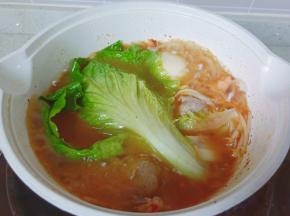 起锅之前放生菜烫10秒钟就可以。