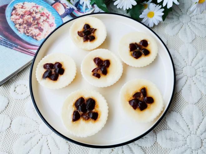 奶香红枣糯米糕